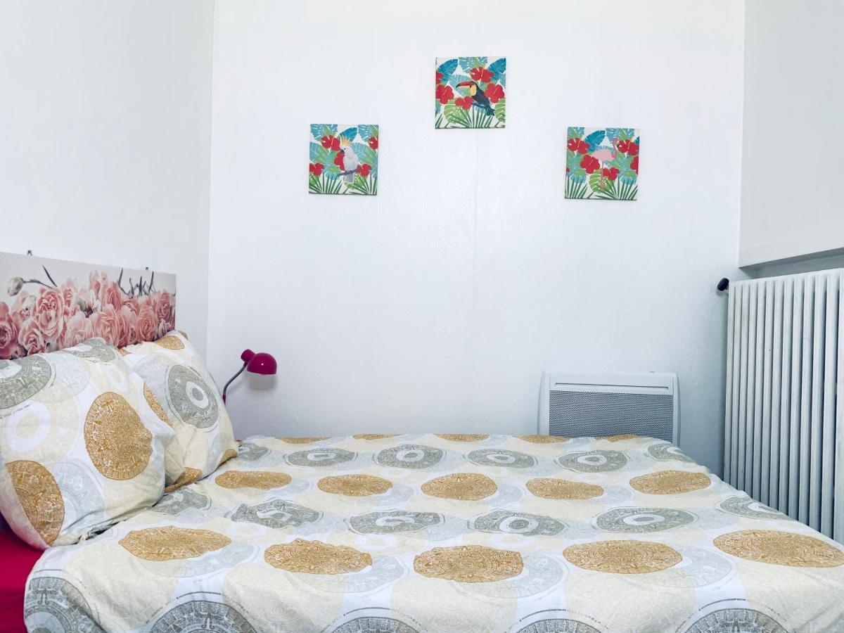 Appartamento 75 Rue de la République Fontenay-le-Comte Esterno foto